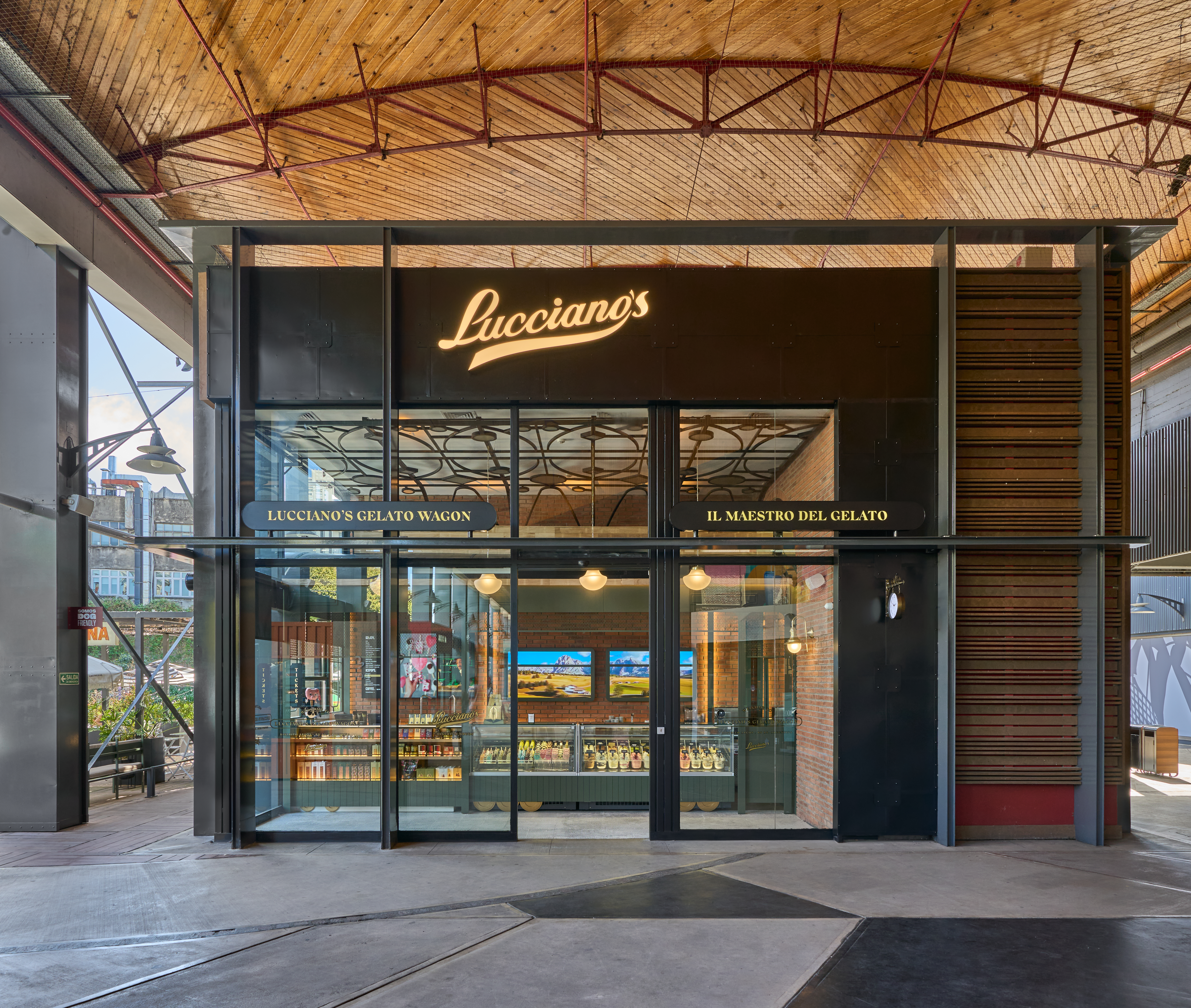 Nuova stazione Lucciano’s a Distrito Arcos