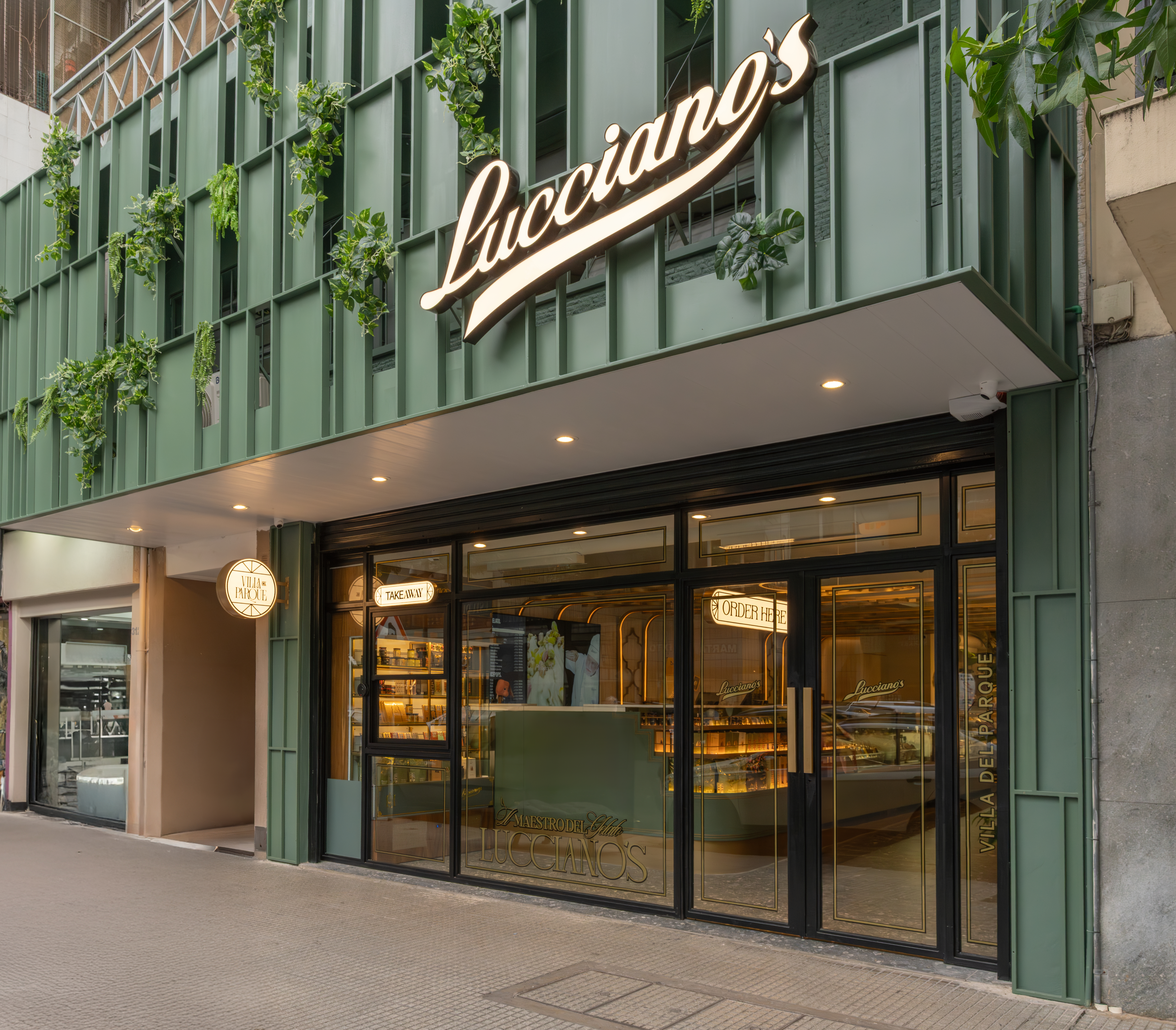 Lucciano’s apre il suo Locale n.100 a Villa del Parque